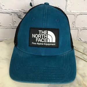 The North Face Fine Alpine Equipment Men’s Adjusted SnapBack Trucker Mesh Hat OS